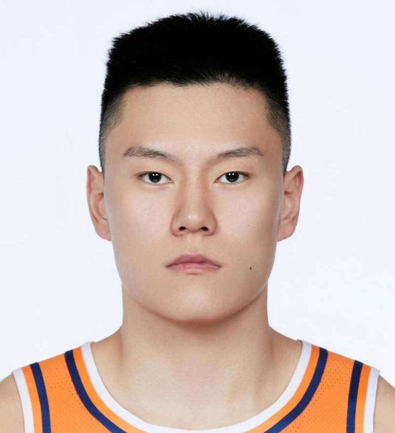 爱游戏（ayx）-李弘权21分上海大胜广东张宁21分山西负同曦(96年台海事件三个叛徒是谁)
